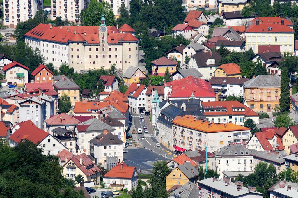 Hotel Jozef Idrija Eksteriør billede